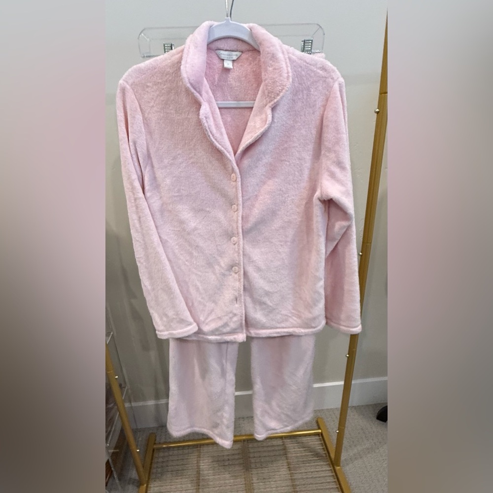 Charter Club Intimates- Cozy Pink Fleece Button Up Pajama Set. Size Medium. EUC.